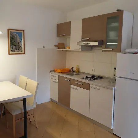 Biserka-haus Lenko